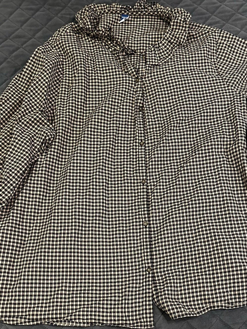 Old Navy Maternity Black and White Gingham Button-Front Blouse